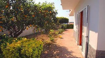 Bed & Breakfast Erade 3*
