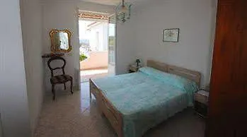 Erade 3*