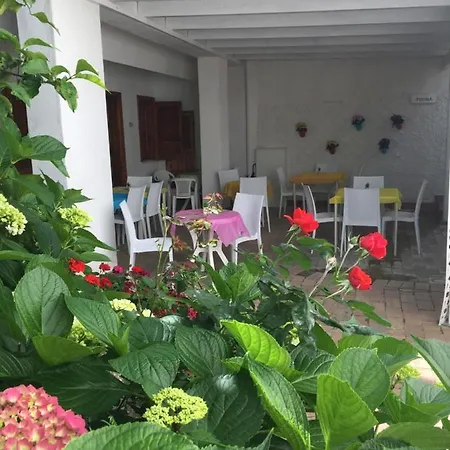 埃拉德别墅酒店
