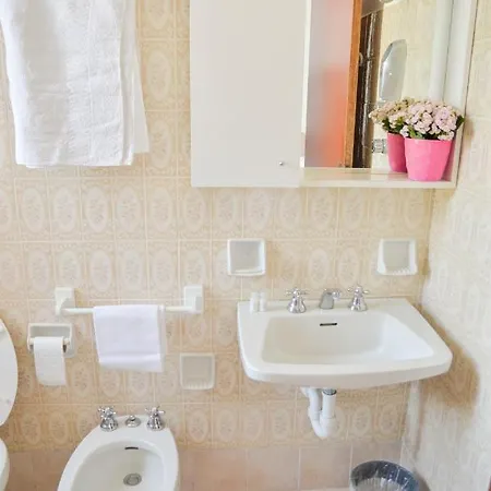 فندق مبيت وإفطار Erade