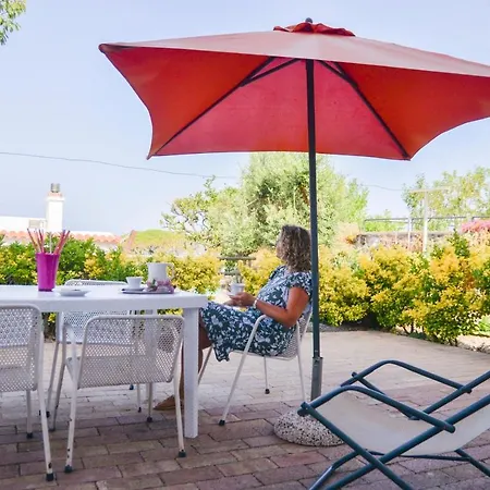 فندق مبيت وإفطار Erade 3*