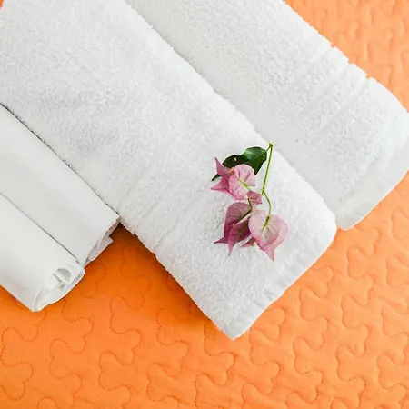 فندق مبيت وإفطار Erade 3*