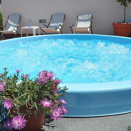 Erade فندق مبيت وإفطار