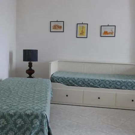 فندق مبيت وإفطار Erade كازاميتْشيولا تيرمي